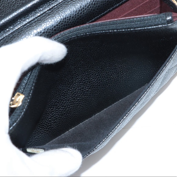 Chanel Matelasse Caviar Chain wallet, gold metal fittings - Picture 8 of 16